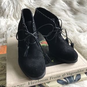 LRL Carla Black Suede Leather Booties‎
